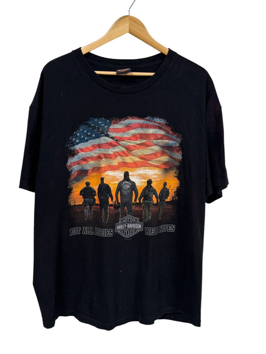 Harley Davidson Not All Heroes Biker Tee Size XL