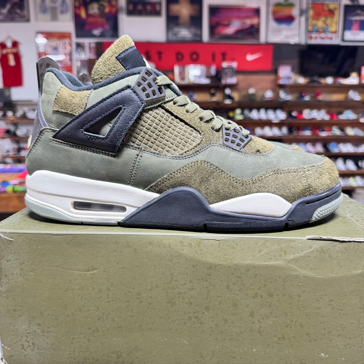 Jordan 4 'Craft Olive' Size 11