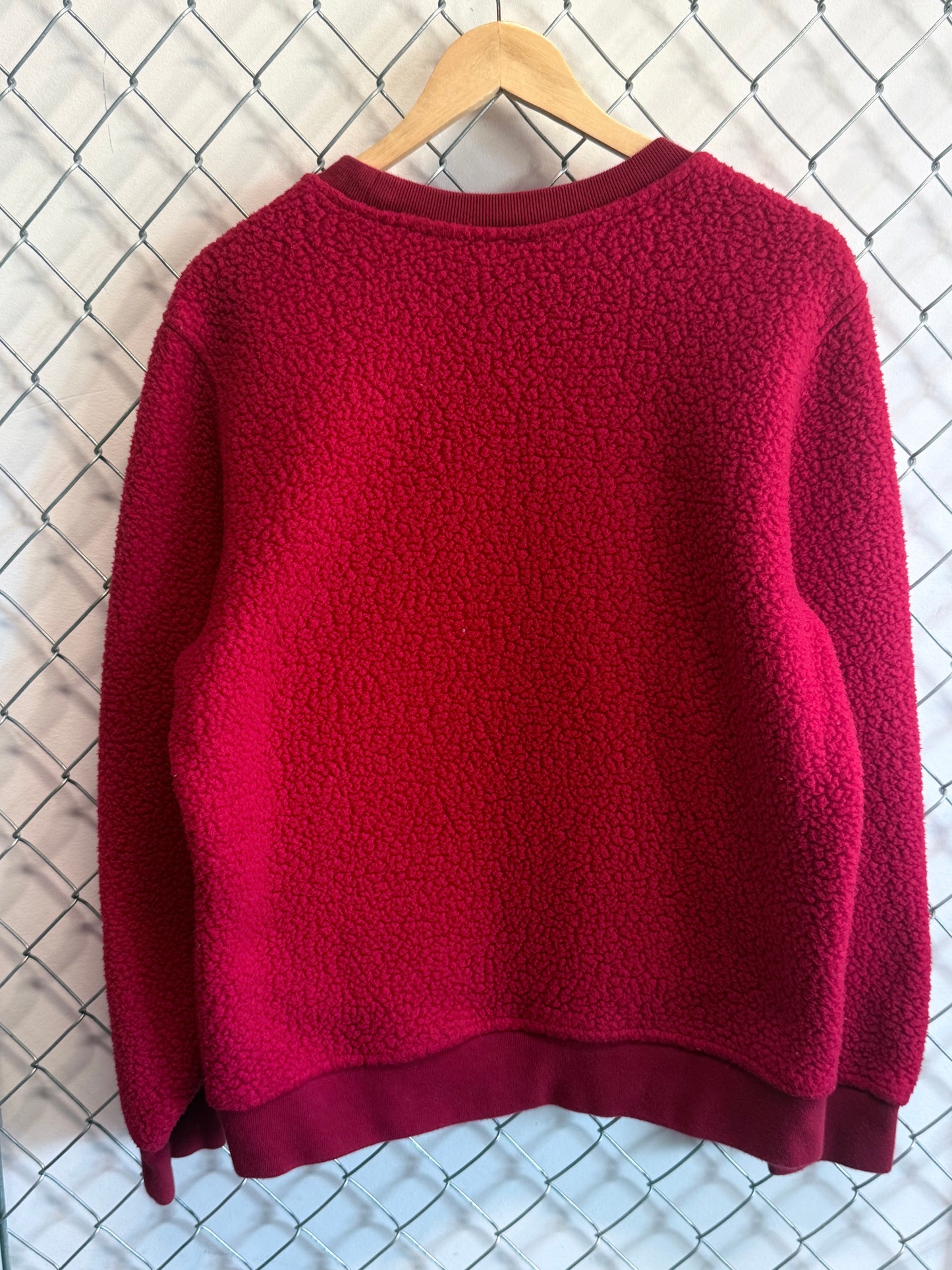 Supreme FW17 Polartec Deep Pile Red Crewneck Sweater Size Medium
