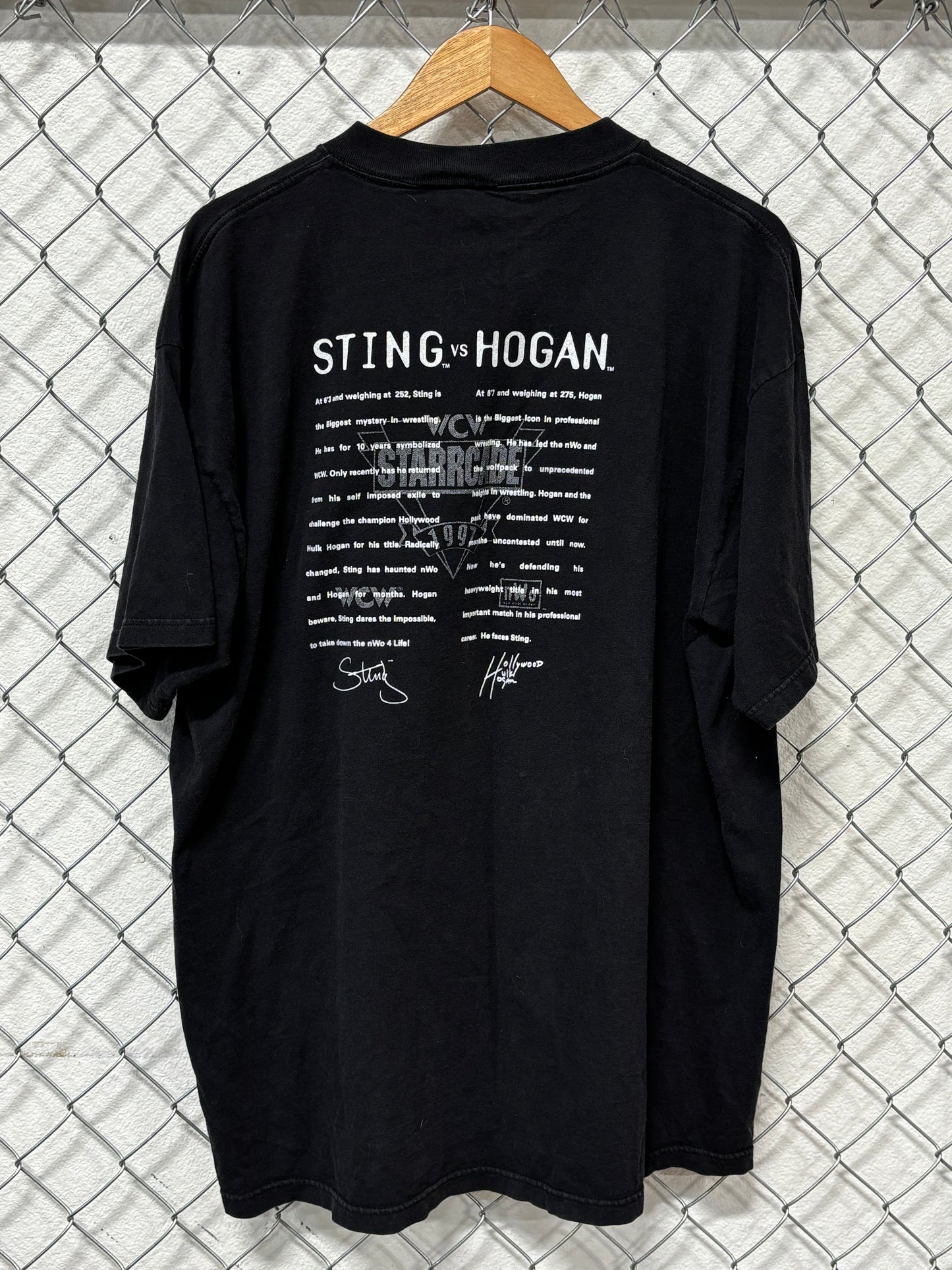 Vintage 1997 WCW Starrcade Sting Hogan Wrestling Graphic Tee Size XL
