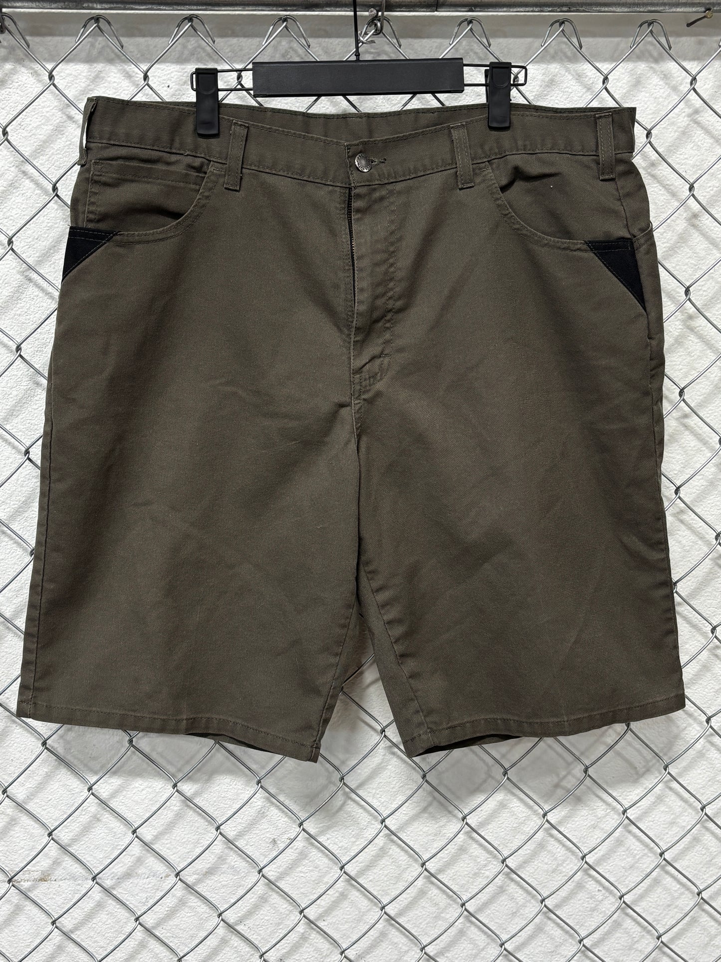 Dickies Dark Green Work Shorts Size 37