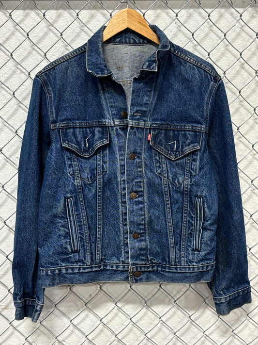 Vintage 90's Levi's Denim Trucker Jacket Made in USA Size Large