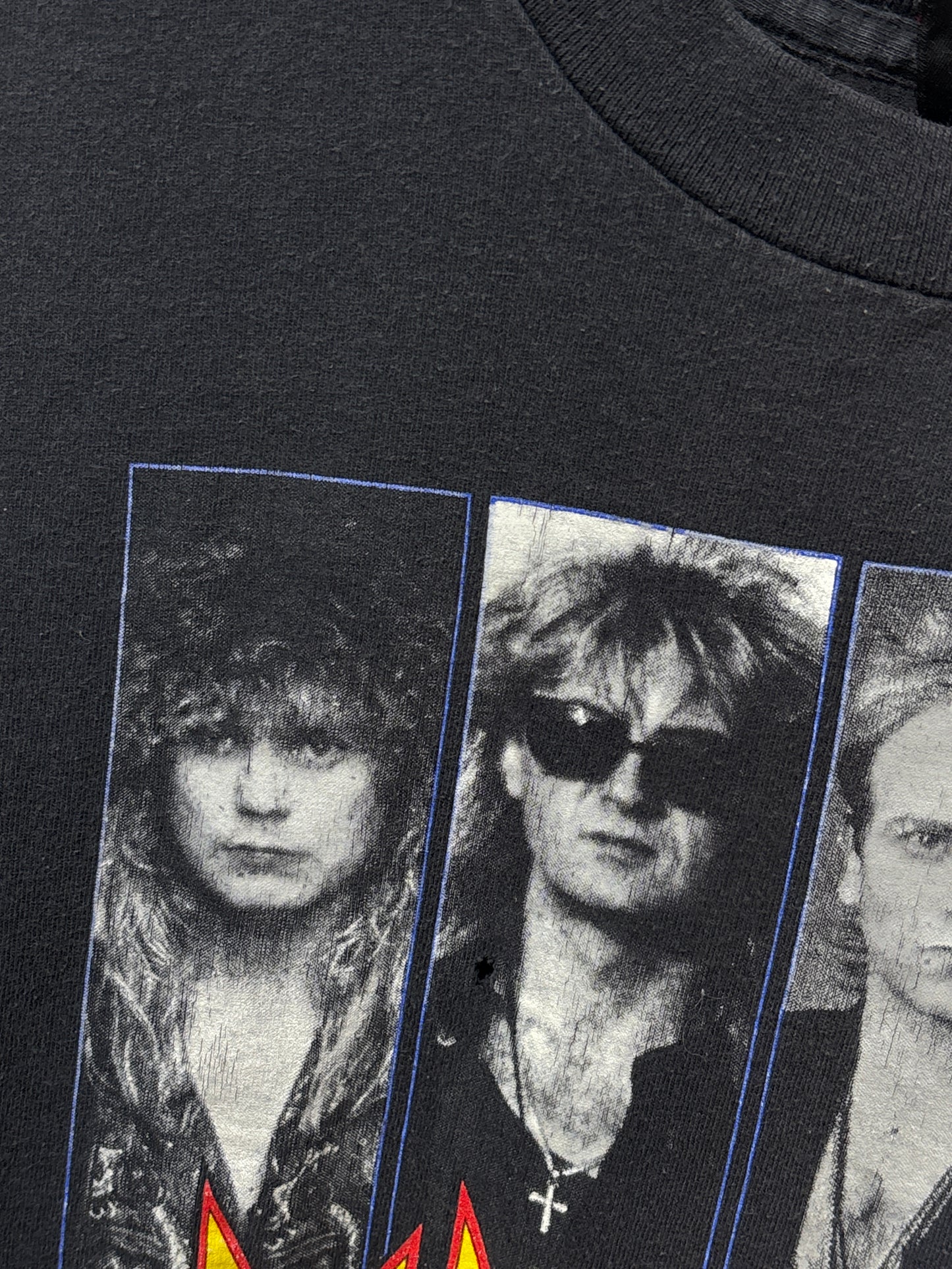 Vintage 90's Def Leppard Giant Tag Adrenalize Band Graphic Tee Size Medium