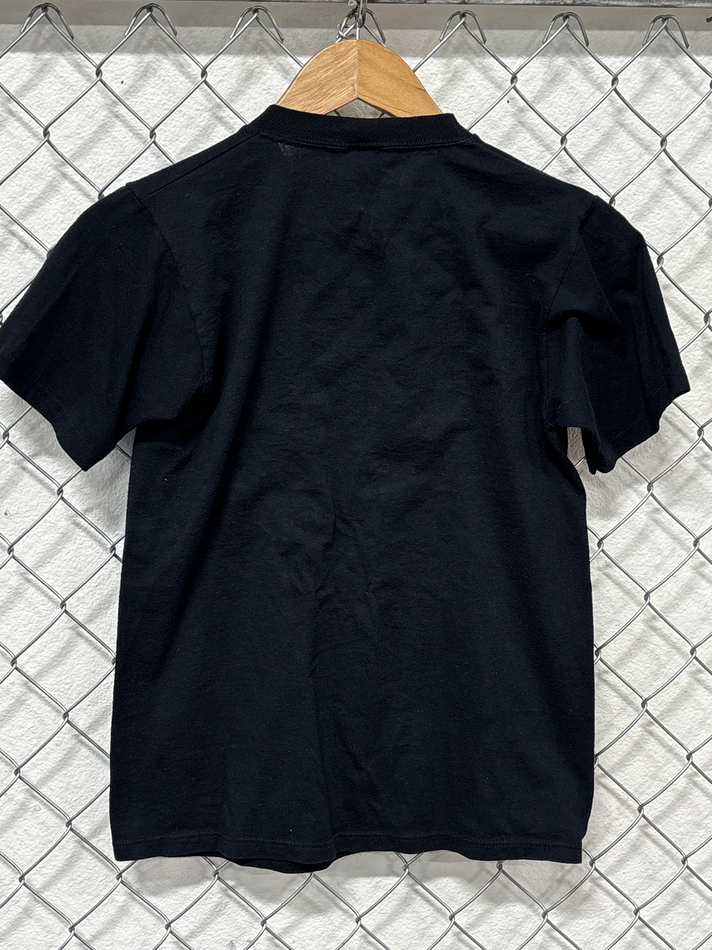 Vintage 90's Grave Digger Monster Truck Big Print Graphic Tee Size Small