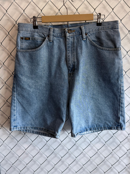 Vintage Lee Denim Shorts Size 36