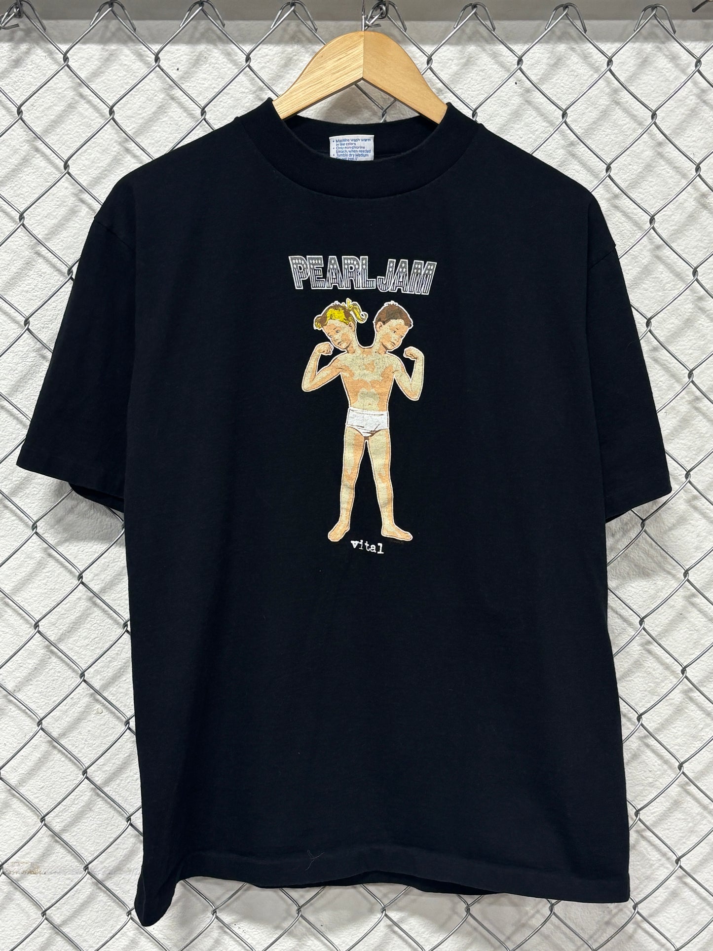 Vintage 90's Pearl Jam Vital Circulation Band Concert Tour Tee Size Large