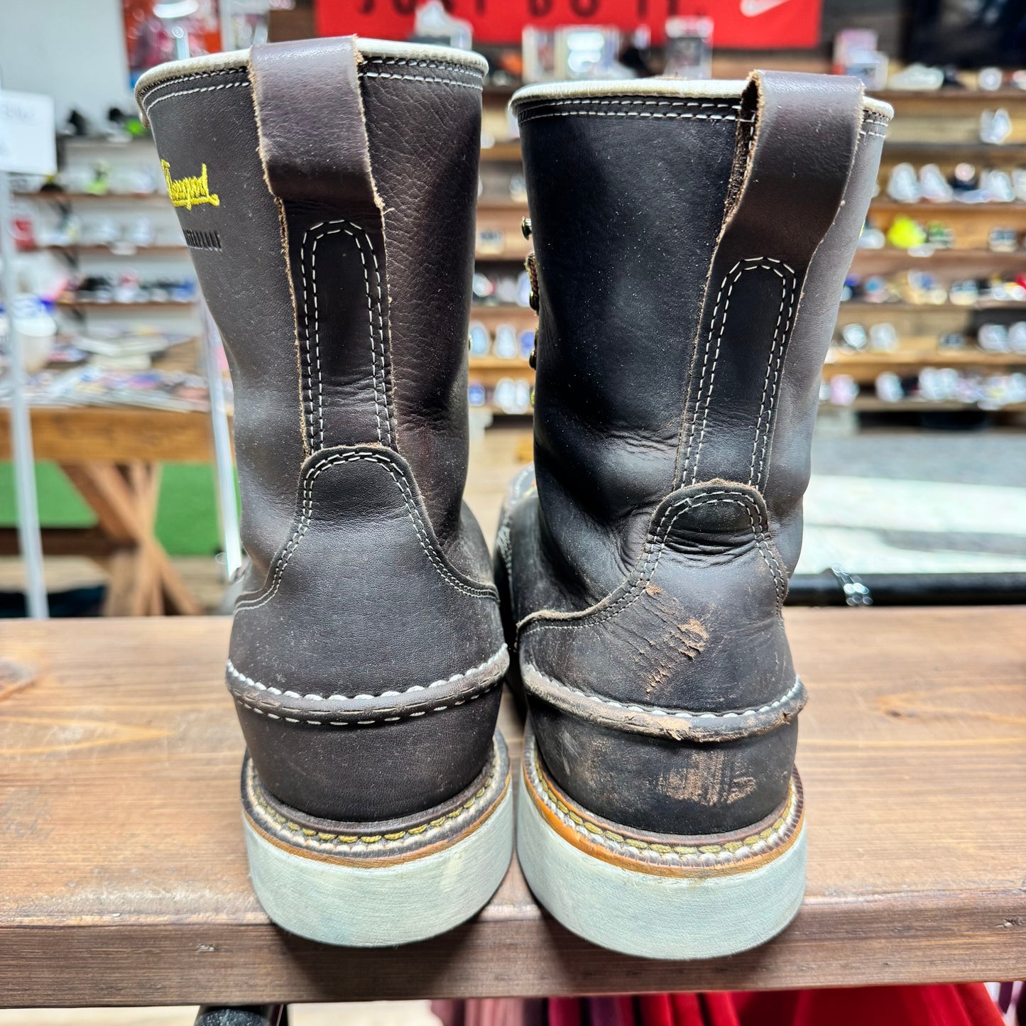 Thorogood 804-3800 Men's Steel Toe Leather Work Boots 1957 Series Size 8