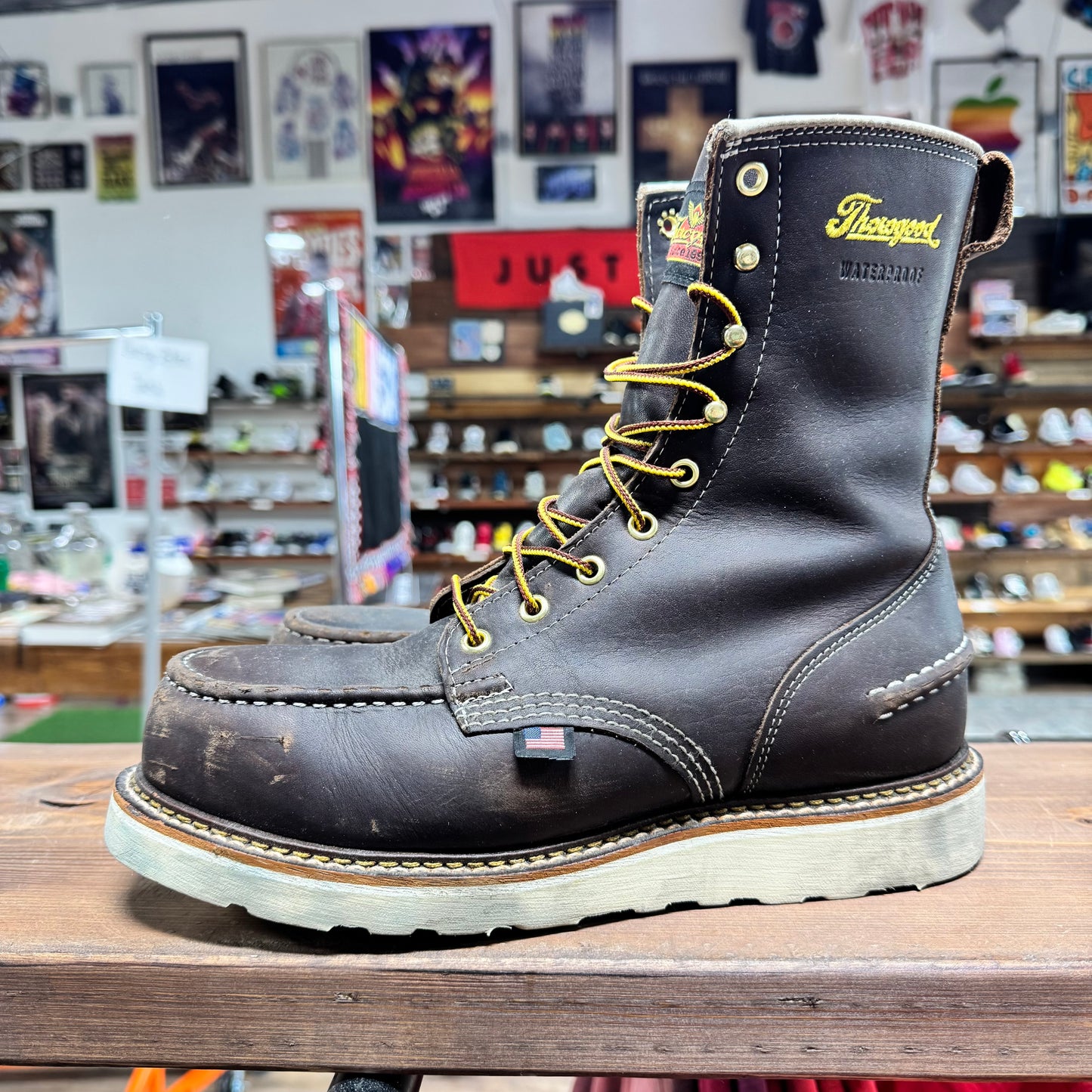 Thorogood 804-3800 Men's Steel Toe Leather Work Boots 1957 Series Size 8