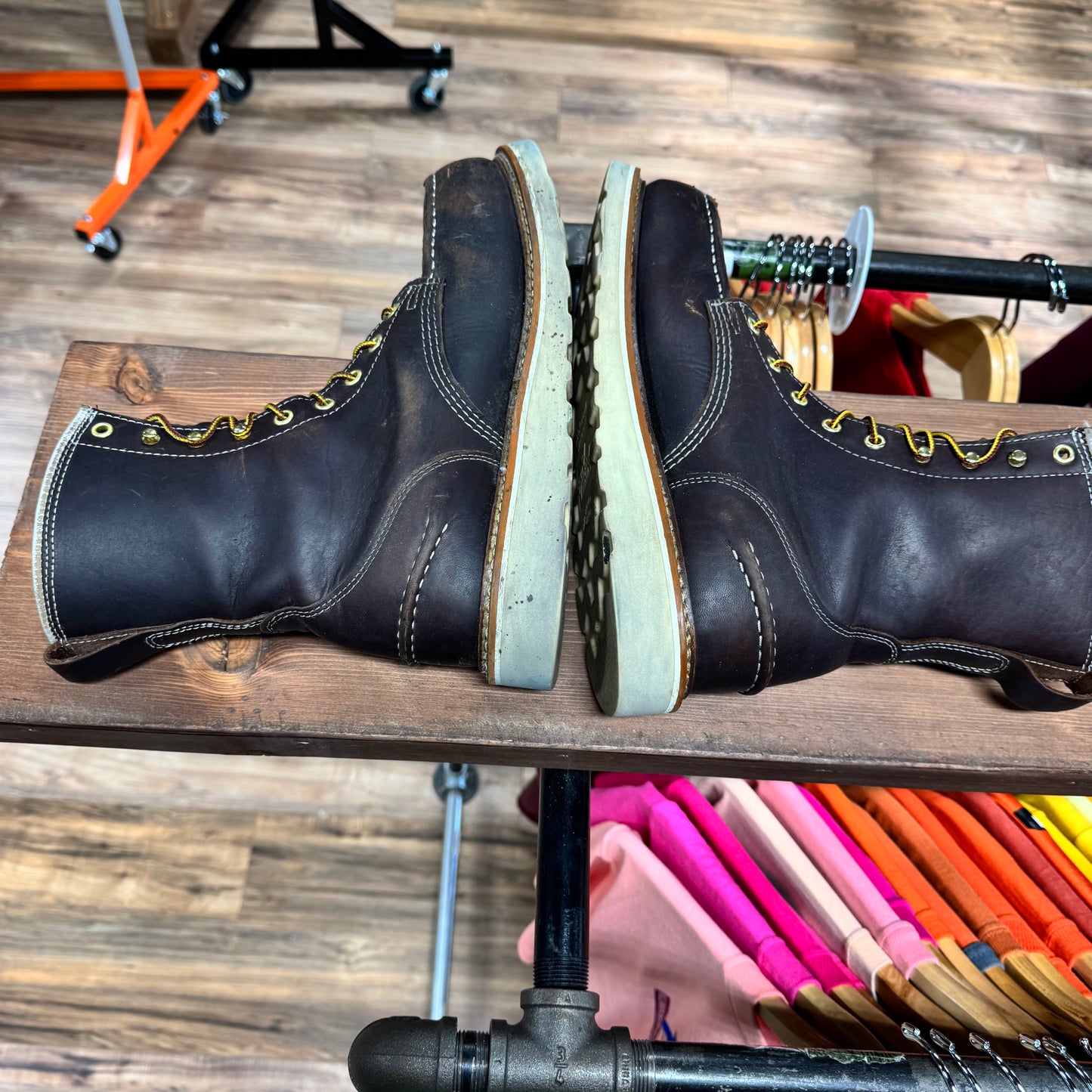 Thorogood 804-3800 Men's Steel Toe Leather Work Boots 1957 Size 8