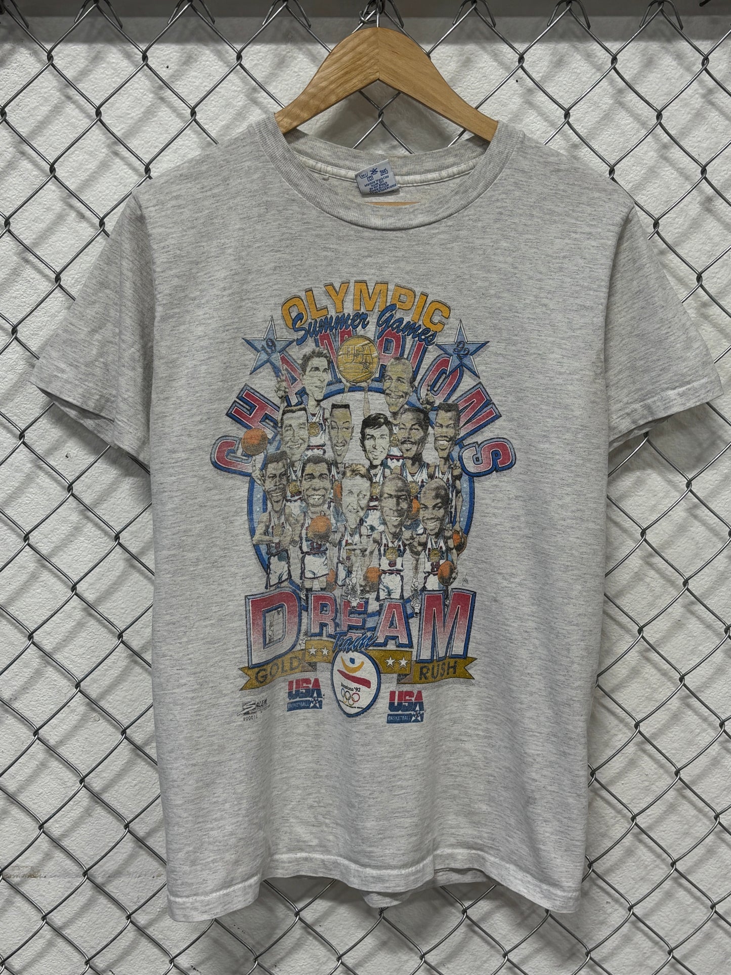 Vintage 1992 USA Olympics Dream Team Basketball Tee Size Medium