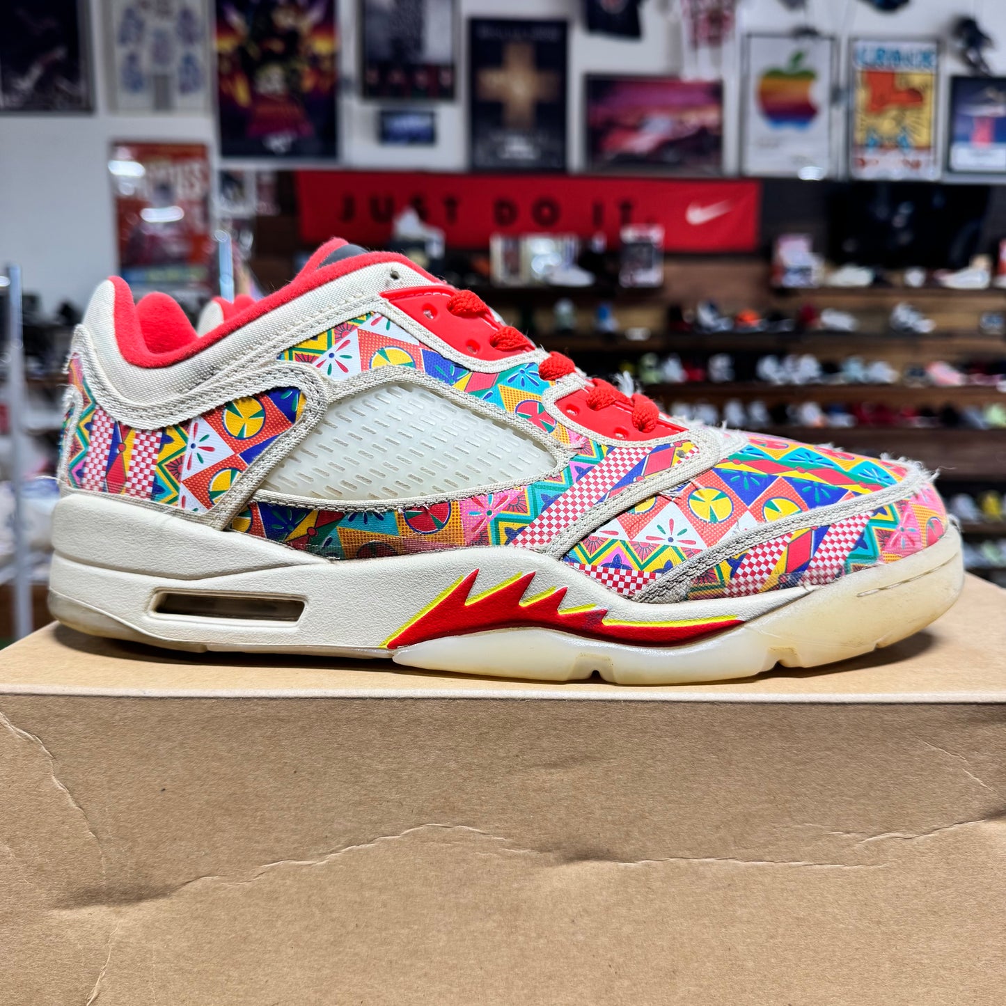 Jordan 5 Low 'Chinese New Year' Size 10