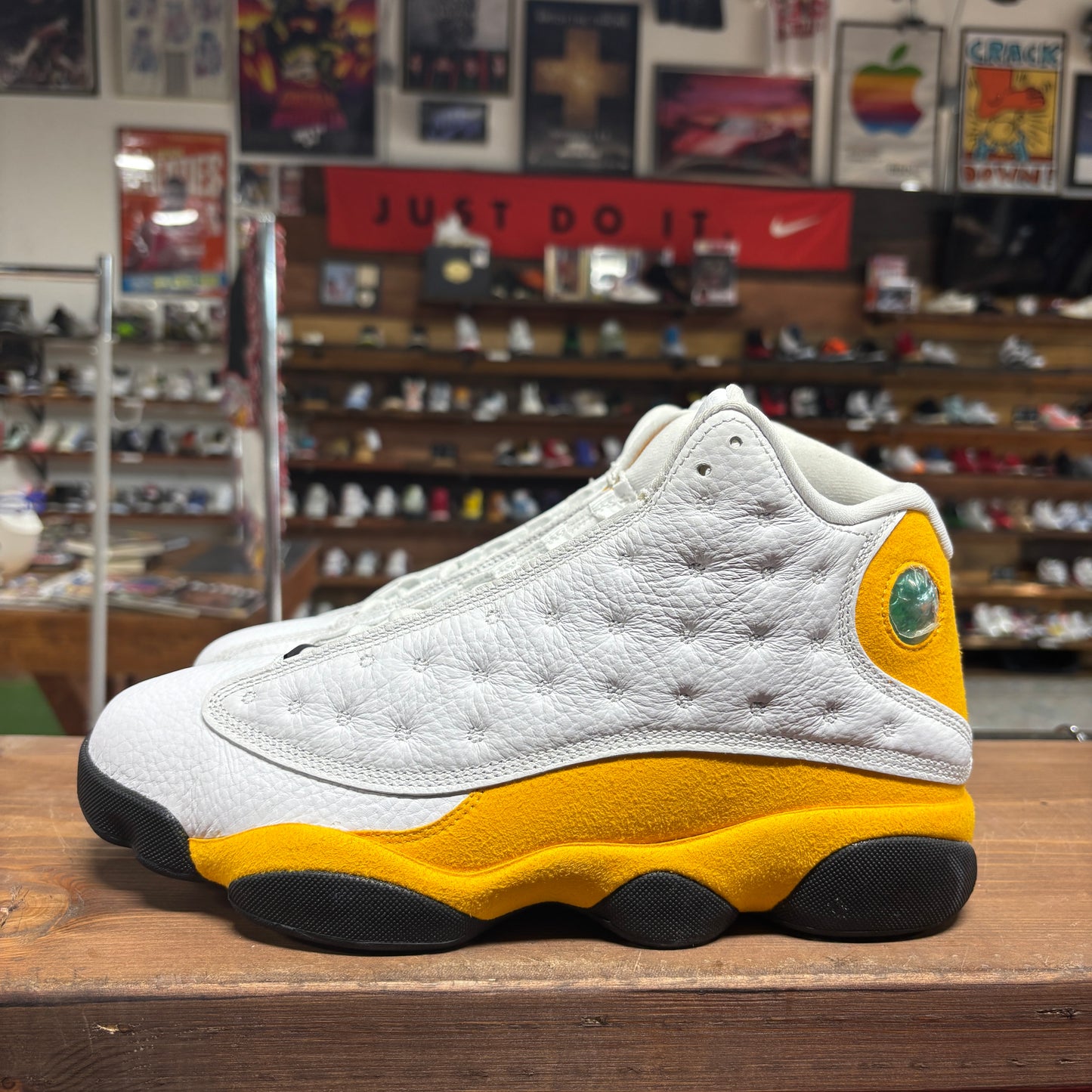 Jordan 13 'Del Sol' Size 9