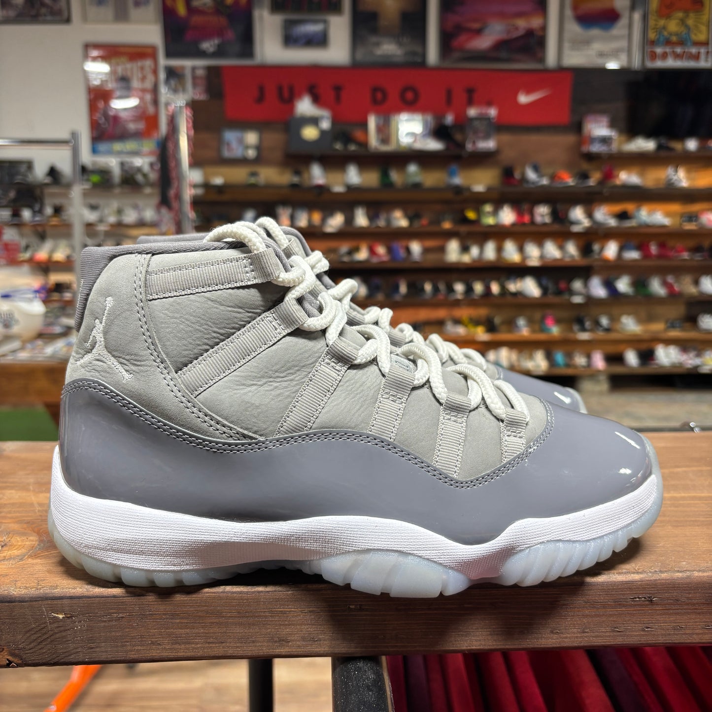 Jordan 11 'Cool Grey' Size 9