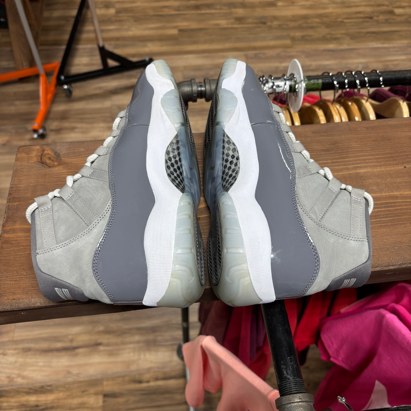 Jordan 11 'Cool Grey' Size 9