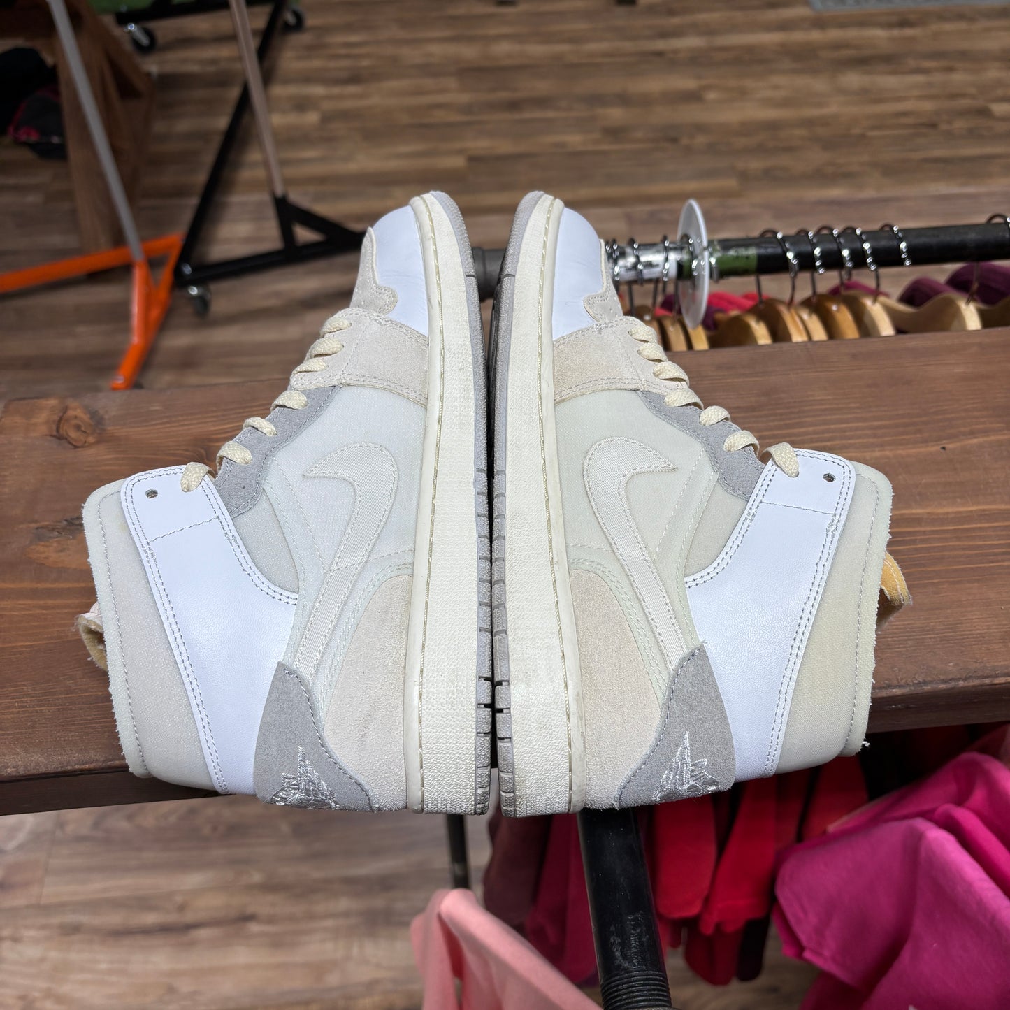 Jordan 1 Mid 'Craft Inside Out' Size 9.5