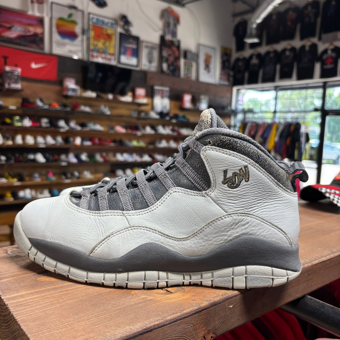 Jordan 10 'London' Size 9