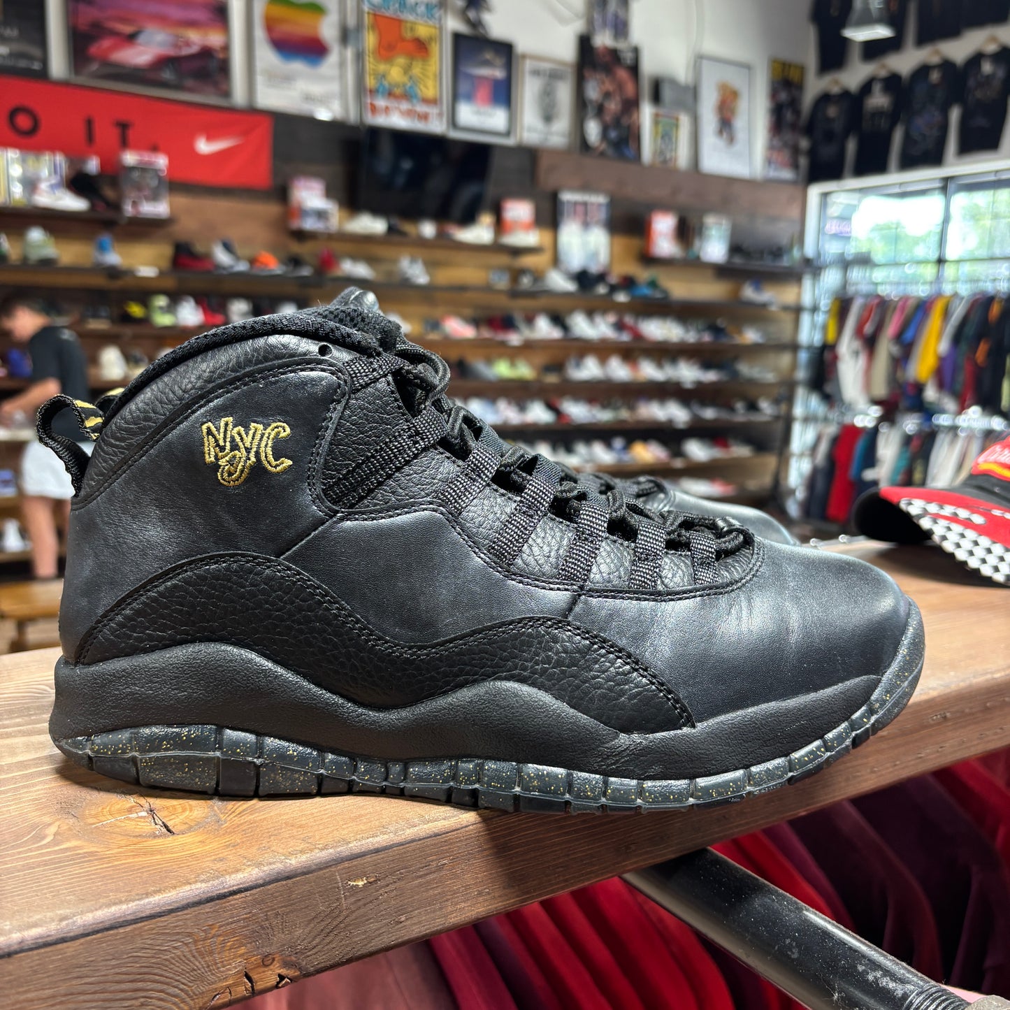 Jordan 10 'NYC' Size 9
