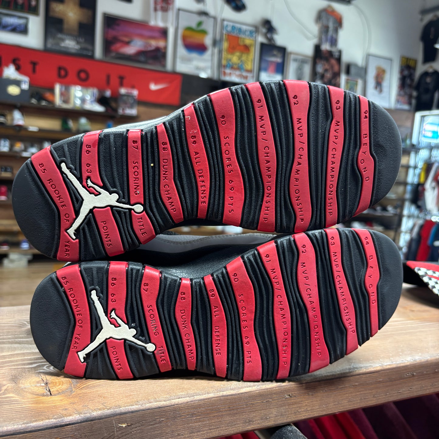 Jordan 10 'Double Nickel' Size 9