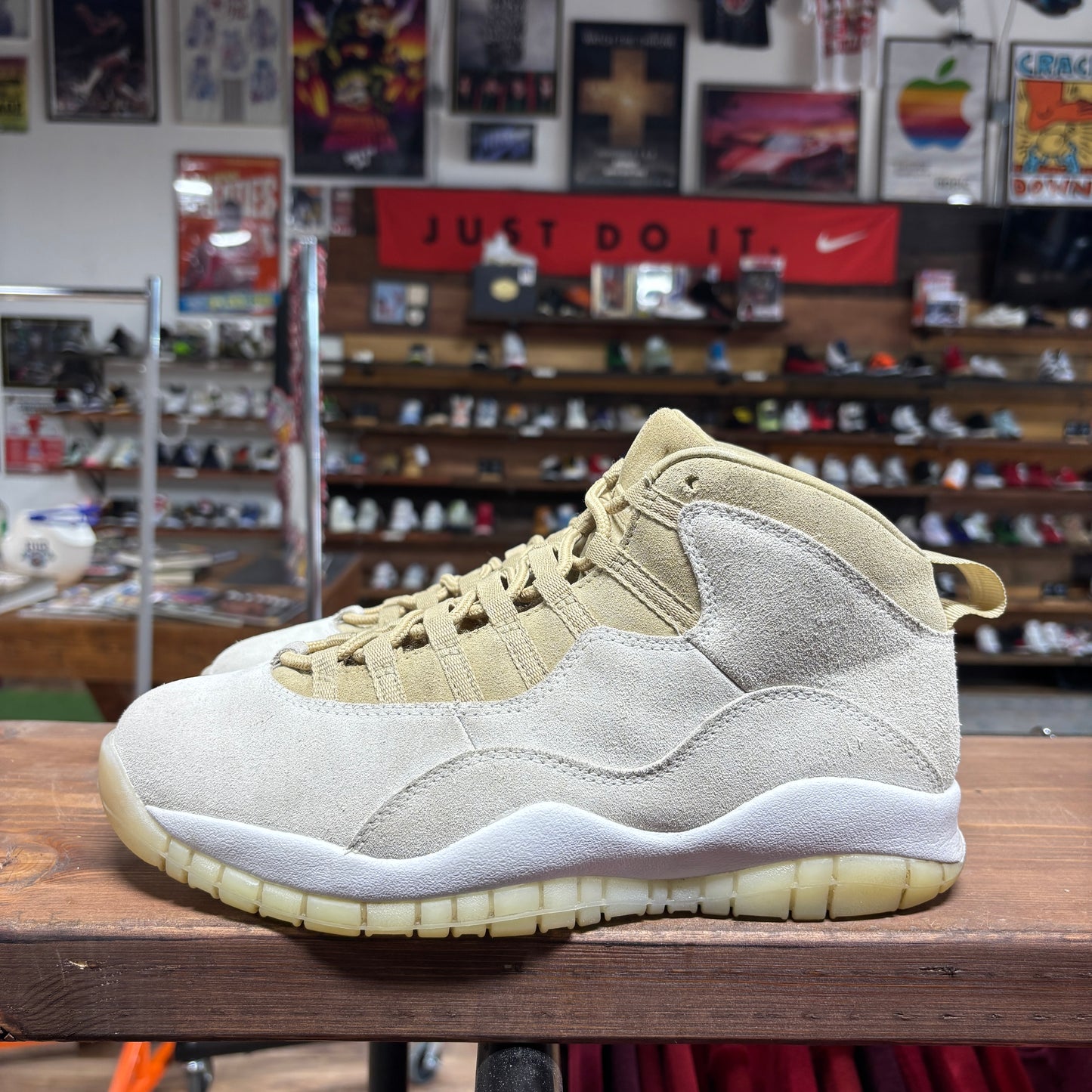 Jordan 10 'Solefly Linen' Size 9