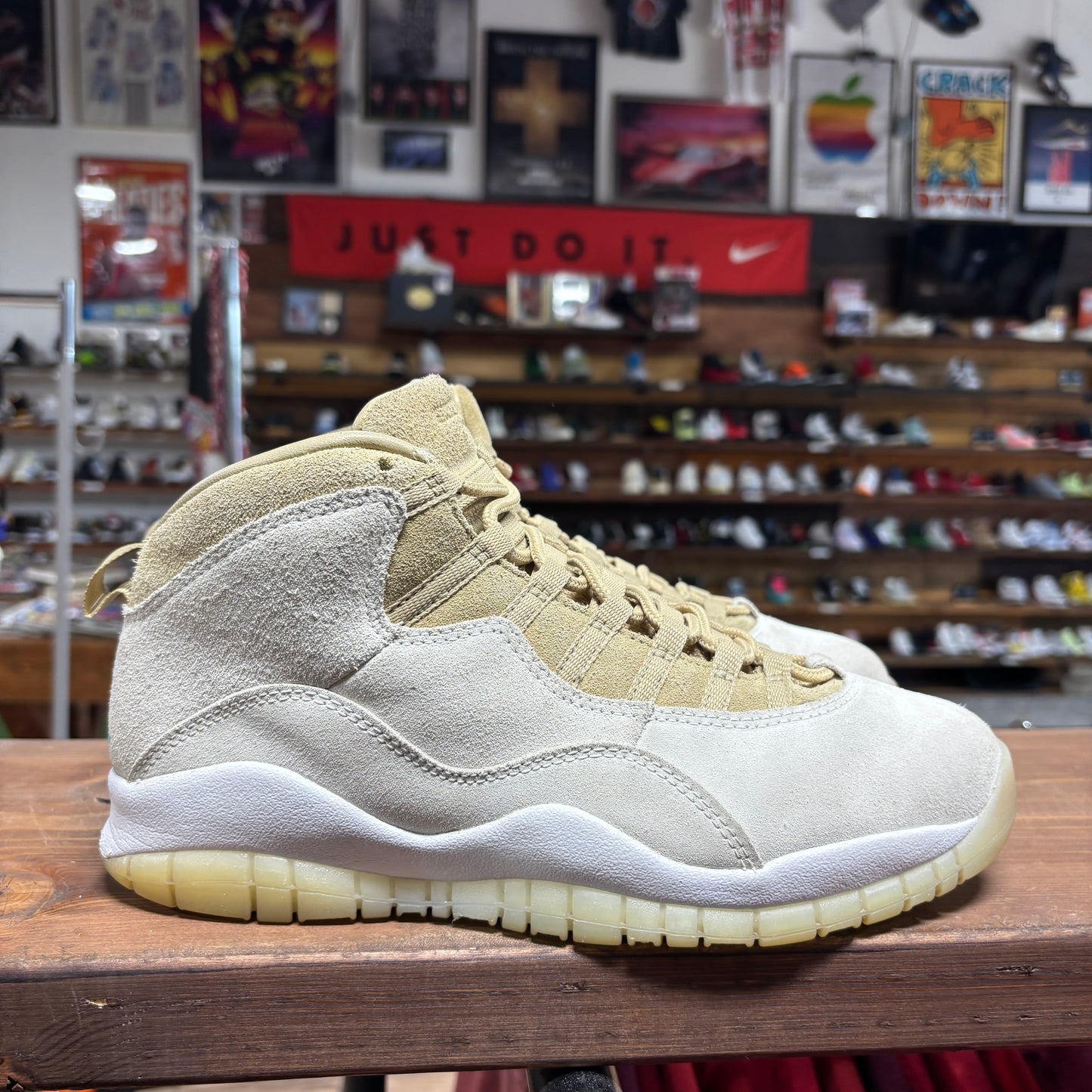 Jordan 10 'Solefly Linen' Size 9
