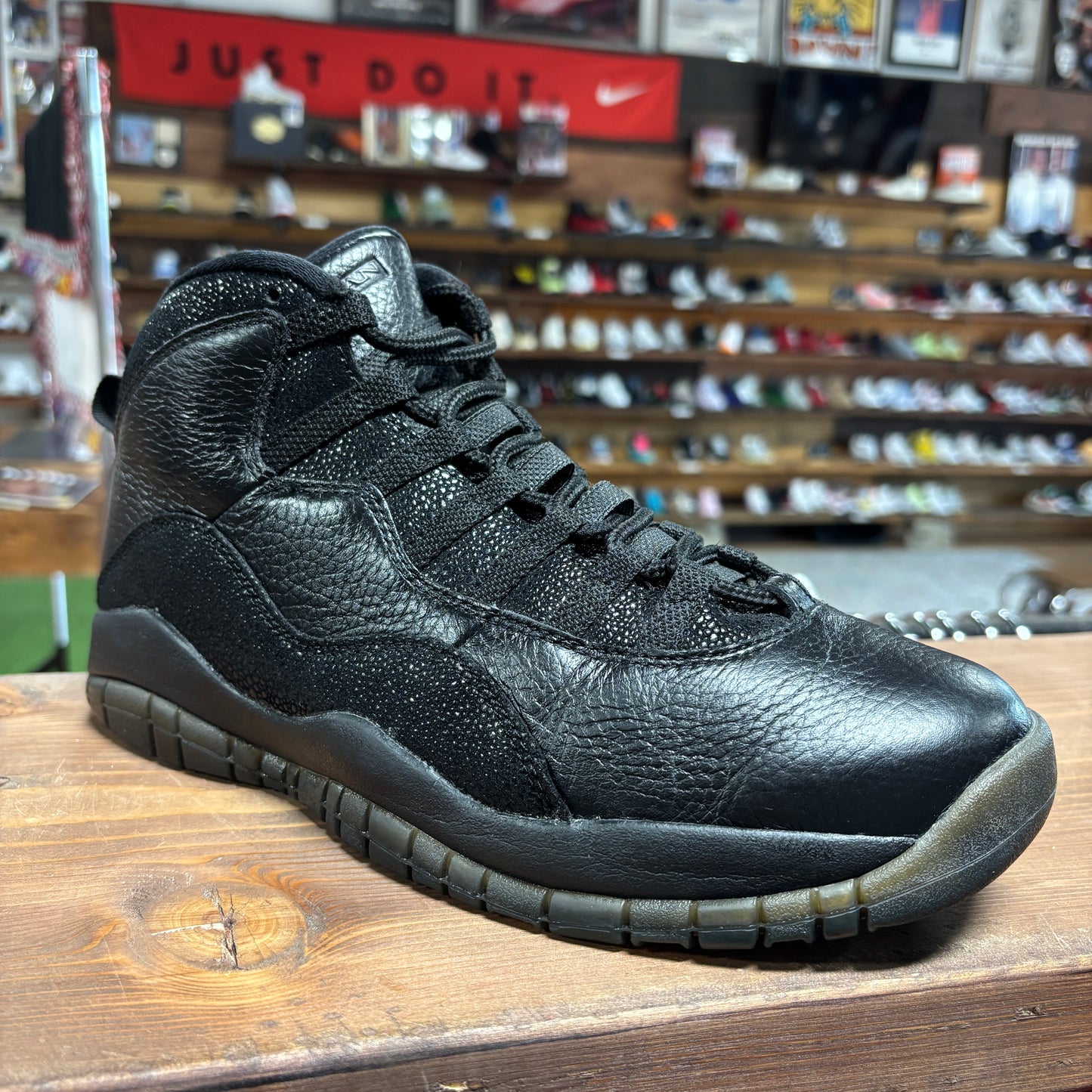 Jordan 10 'OVO - Black' Size 9