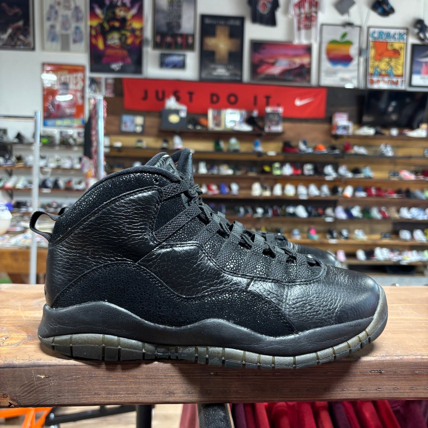Jordan 10 'OVO - Black' Size 9