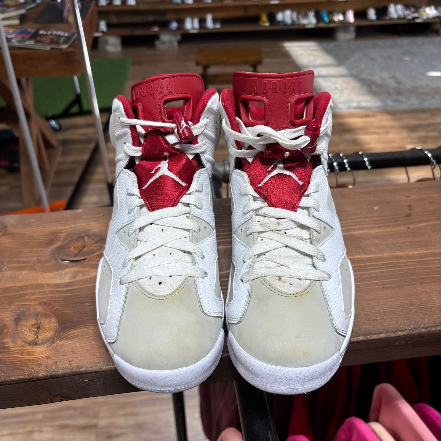 Jordan 6 'Alternate' Size 9