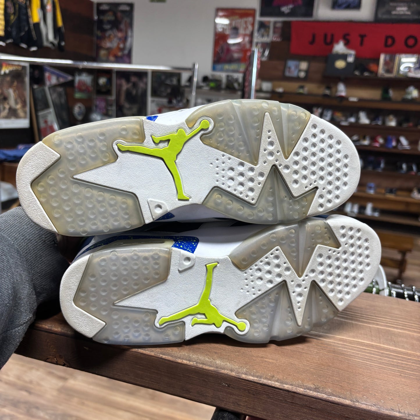 Jordan 6 Low 'Ghost Green' Size 9