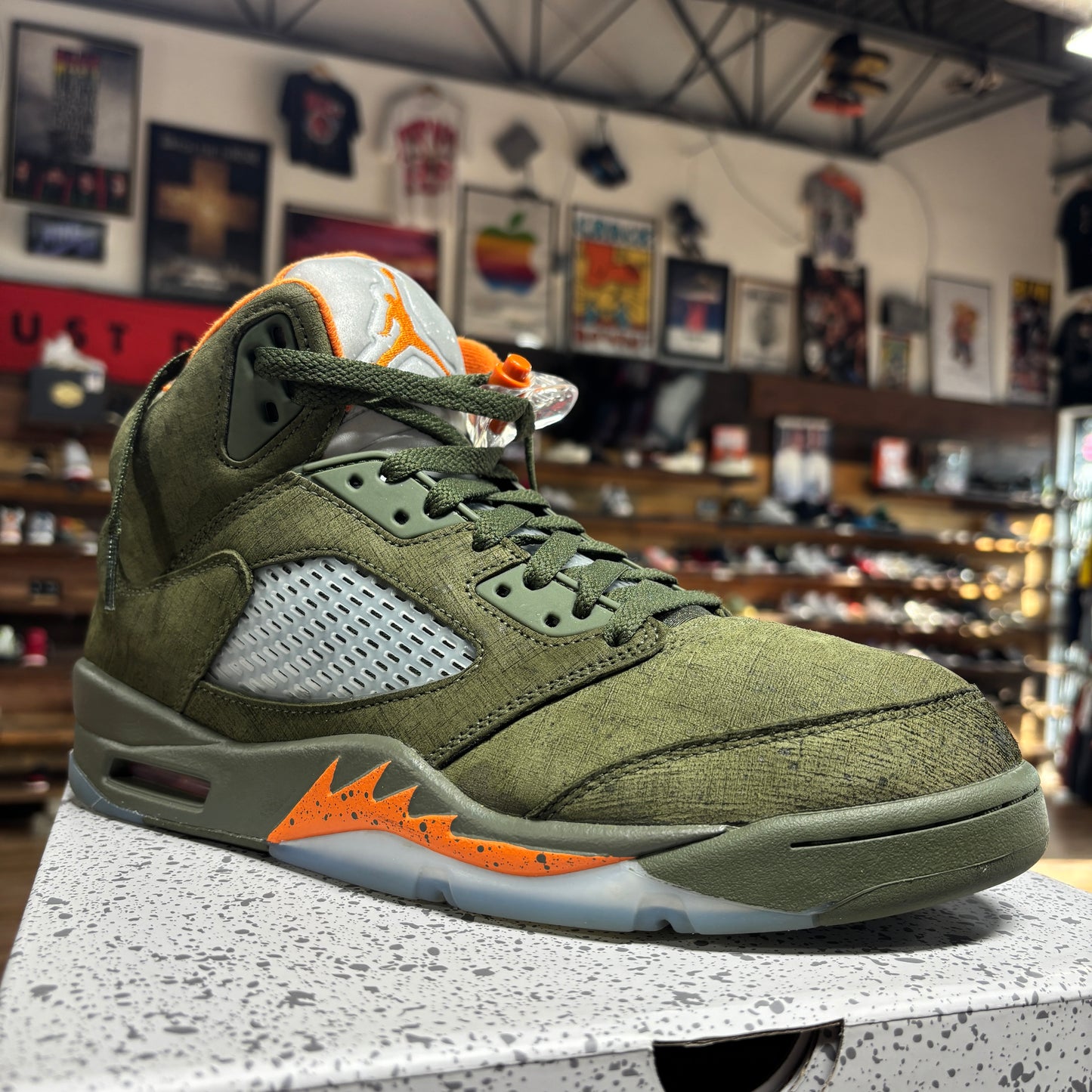 Jordan 5 'Olive' Size 10.5