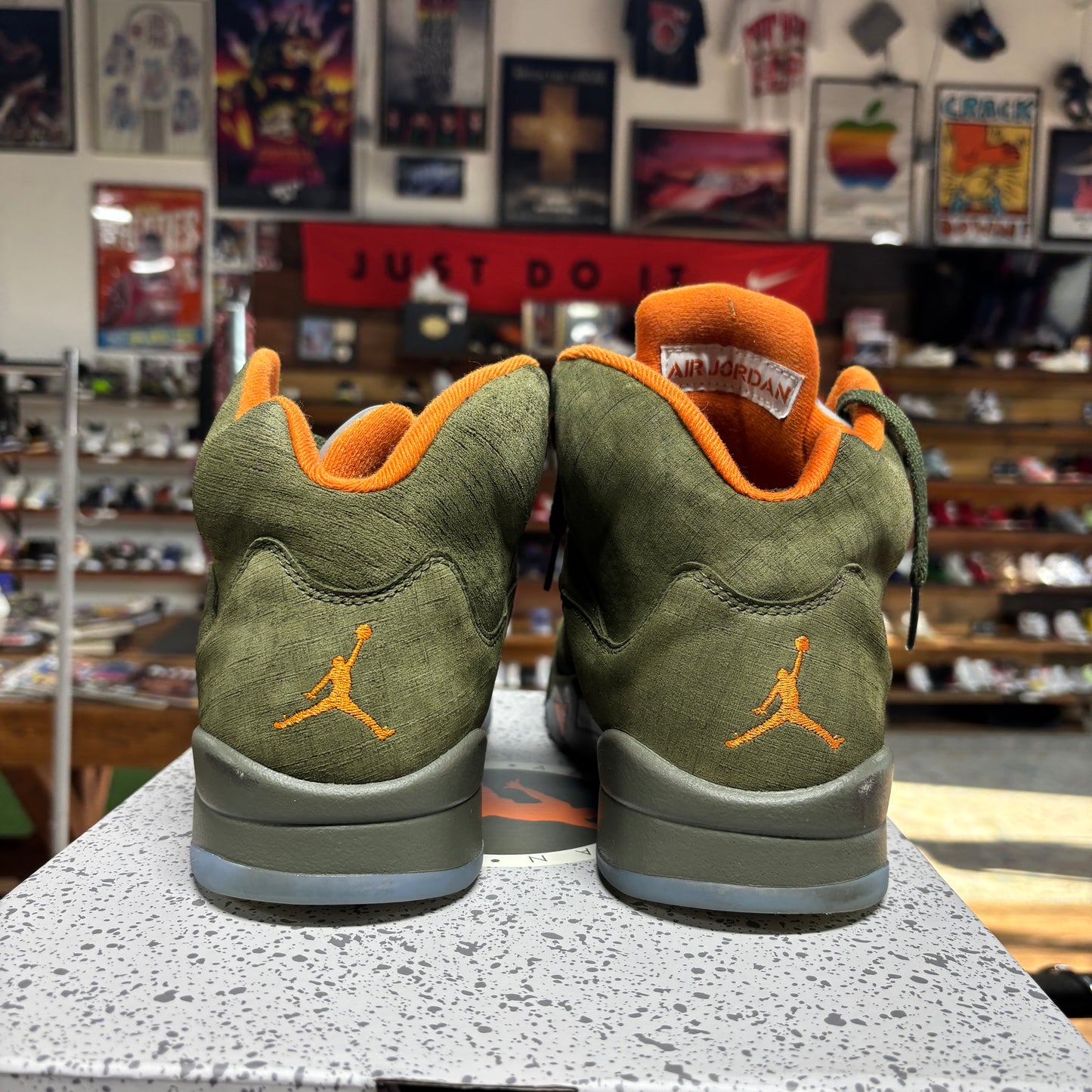 Jordan 5 'Olive' Size 10.5