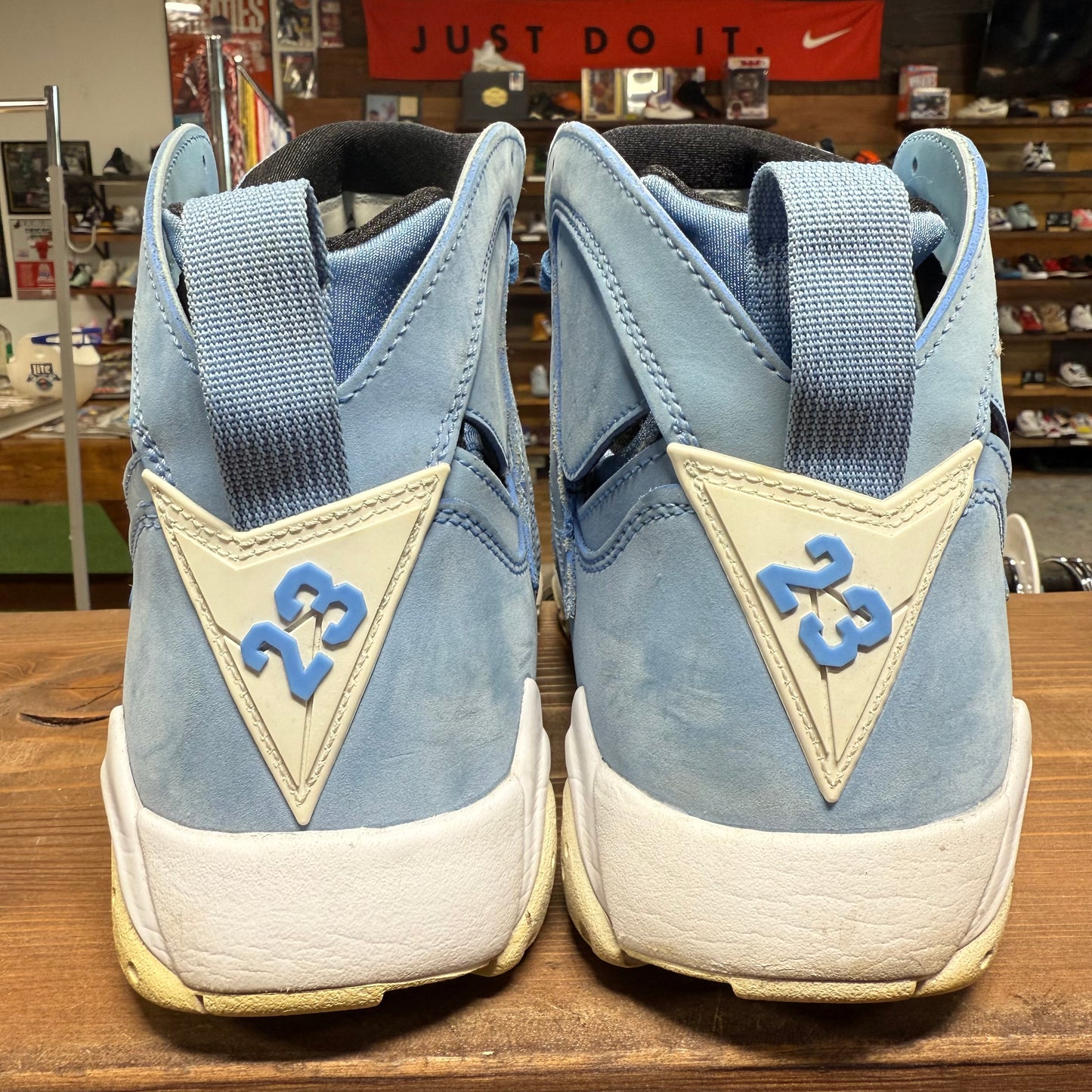 Jordan 7 'Pantone' Size 9