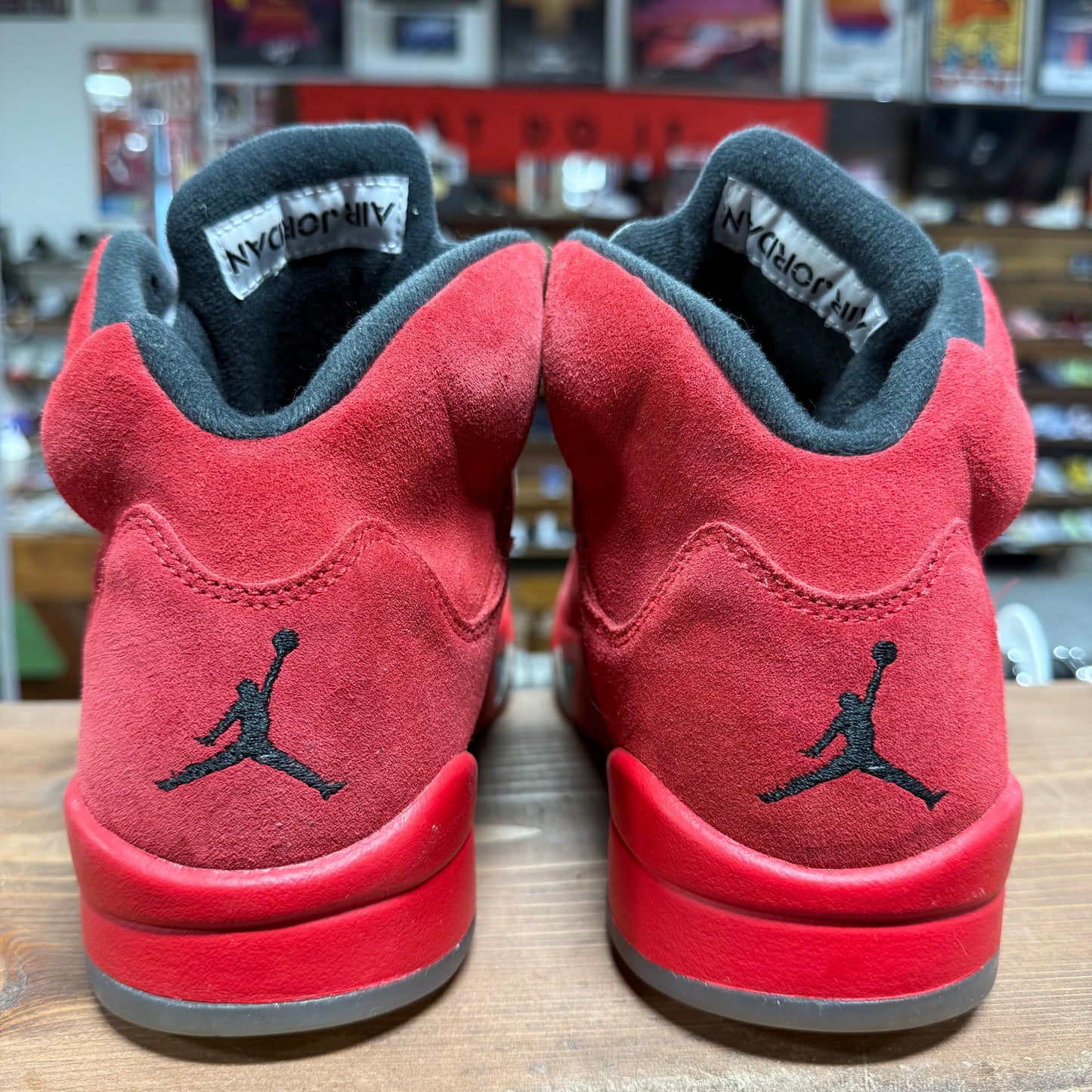 Jordan 5 'Red Suede' Size 9