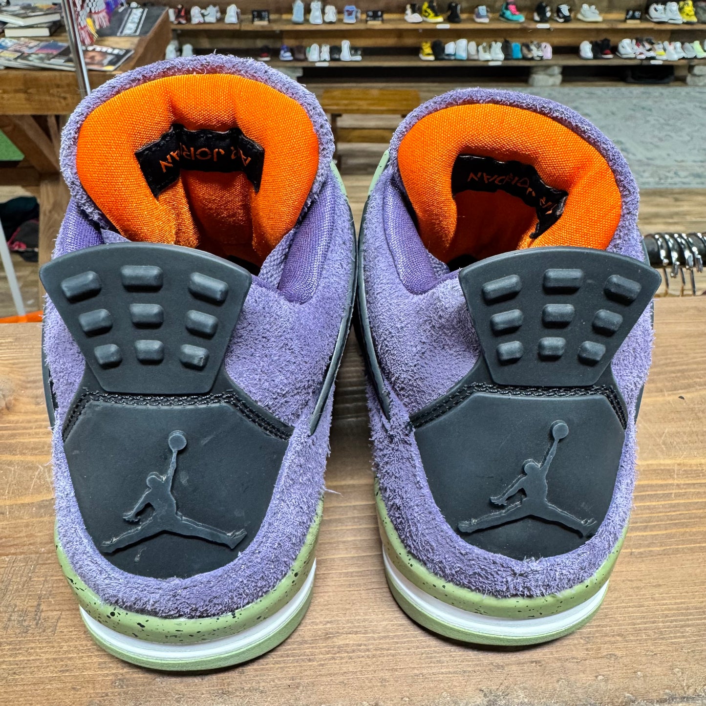 Jordan 4 'Canyon Purple' Size 8.5W/7M