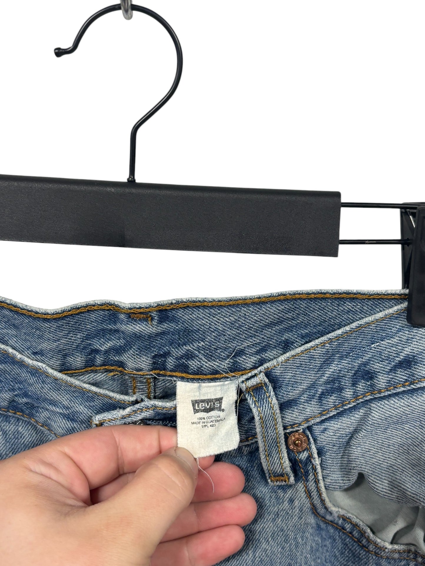 Vintage Levi's 501 Light Wash Denim Jeans Size 33x31