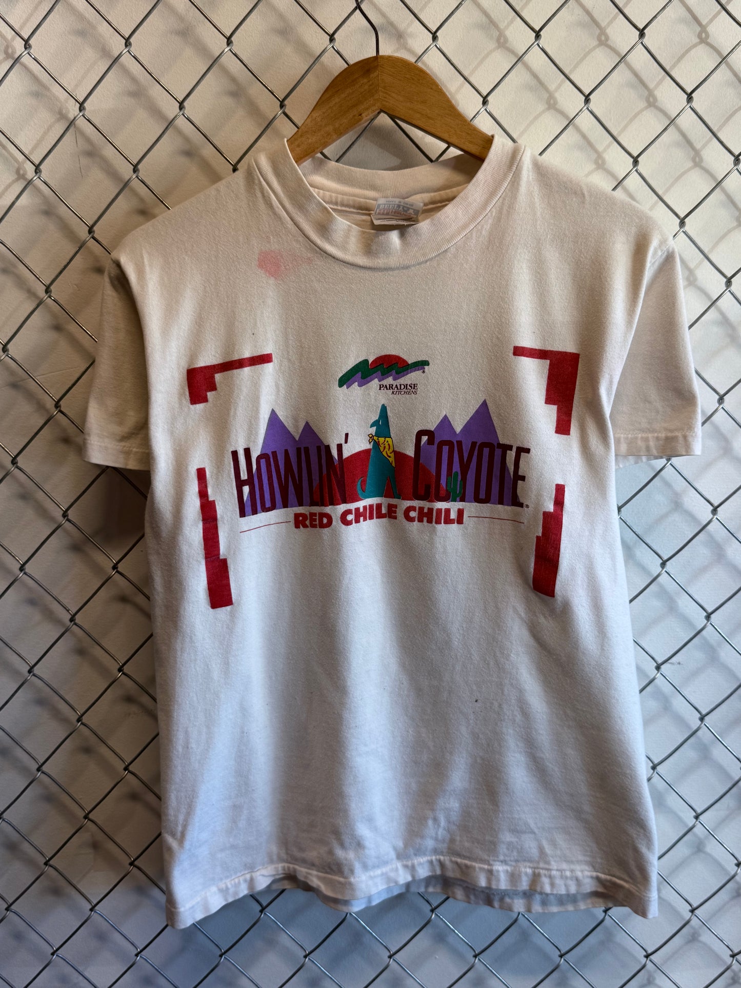 Vintage 90's Howling Coyote Red Chili Hot Sauce Tee Size Medium