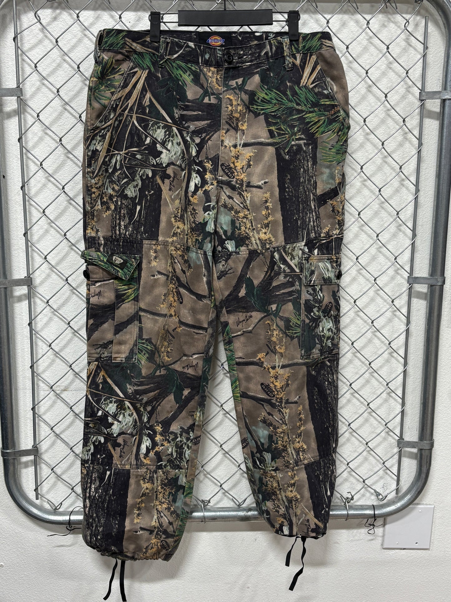 Vintage Dickies Tree Camo Hunting Cargo Pants Size 36x31