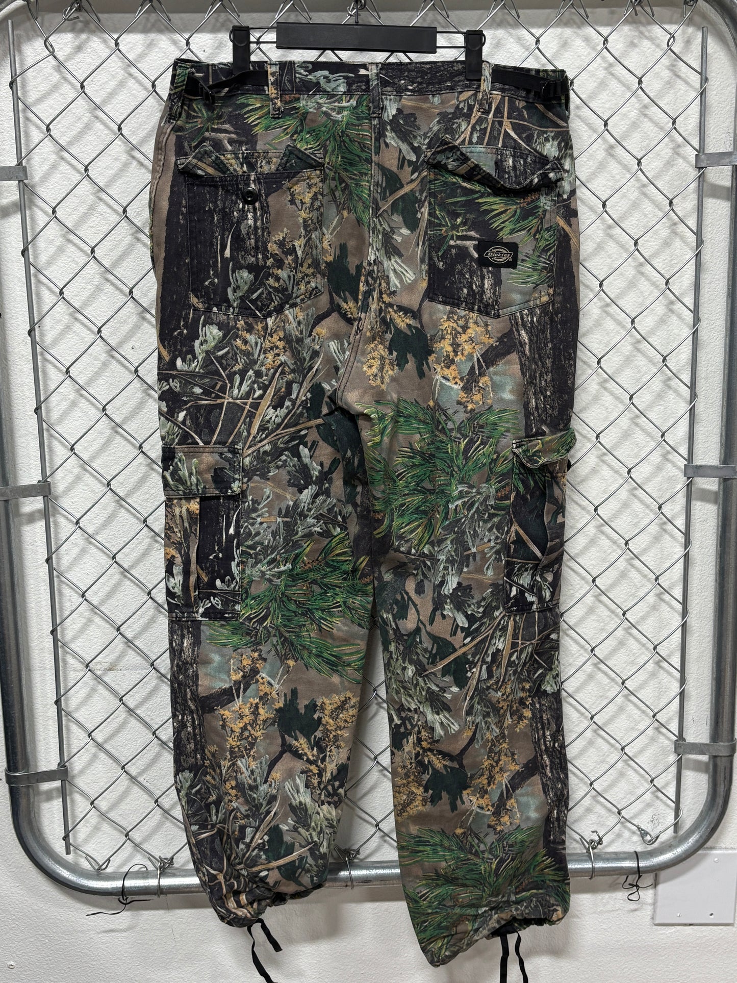 Vintage Dickies Tree Camo Hunting Cargo Pants Size 36x31