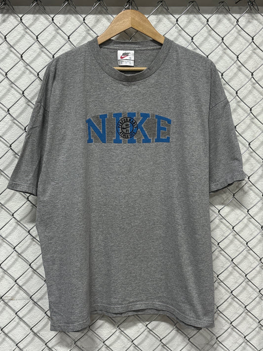 Vintage 90's Nike Spell Out Center Logo Graphic Tee Size XXL