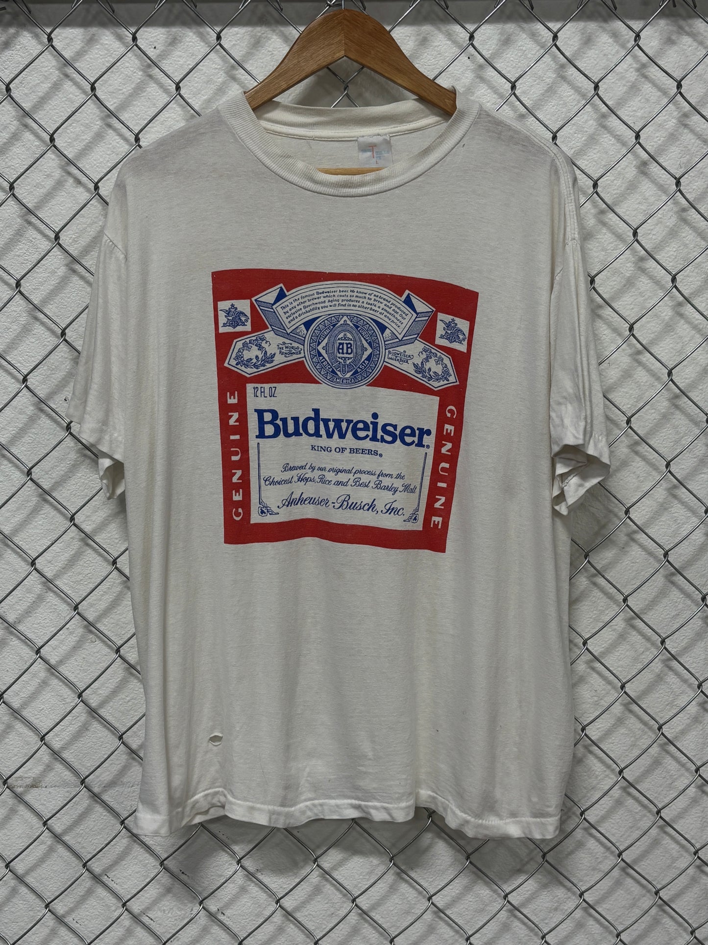 Vintage 90's Budweiser Classic Thrashed Beer Promo Graphic Tee Size Large
