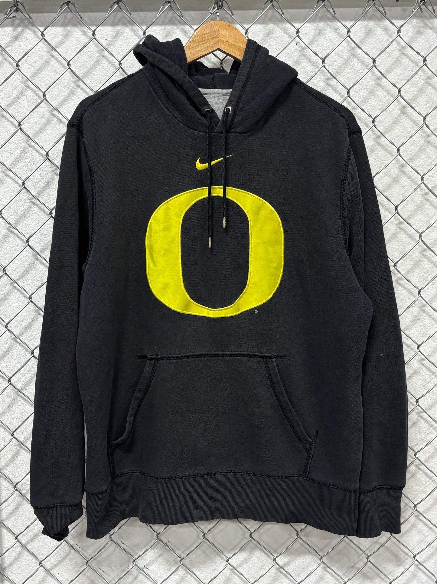 Nike University of Oregon Ducks Center Swoosh Black Hoodie Size Large