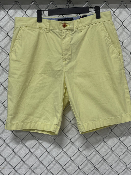 Tommy Hilfiger Classic Fit Yellow Summer Shorts Size 34