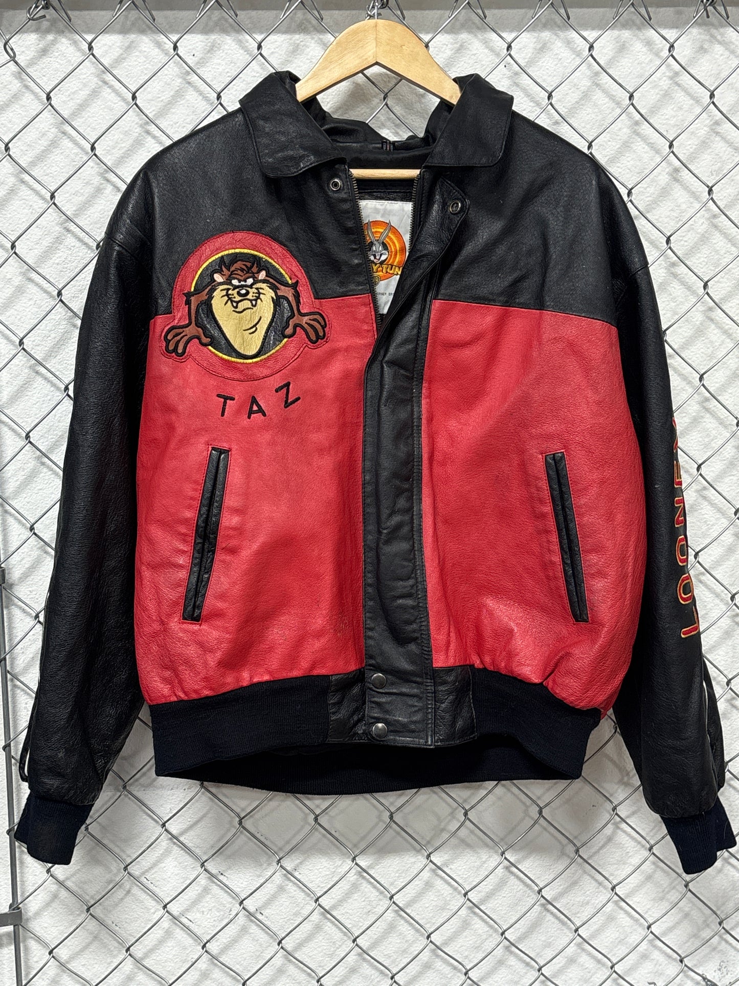 Vintage 90's Taz Looney Tunes Leather Zip Up Jacket Size Large