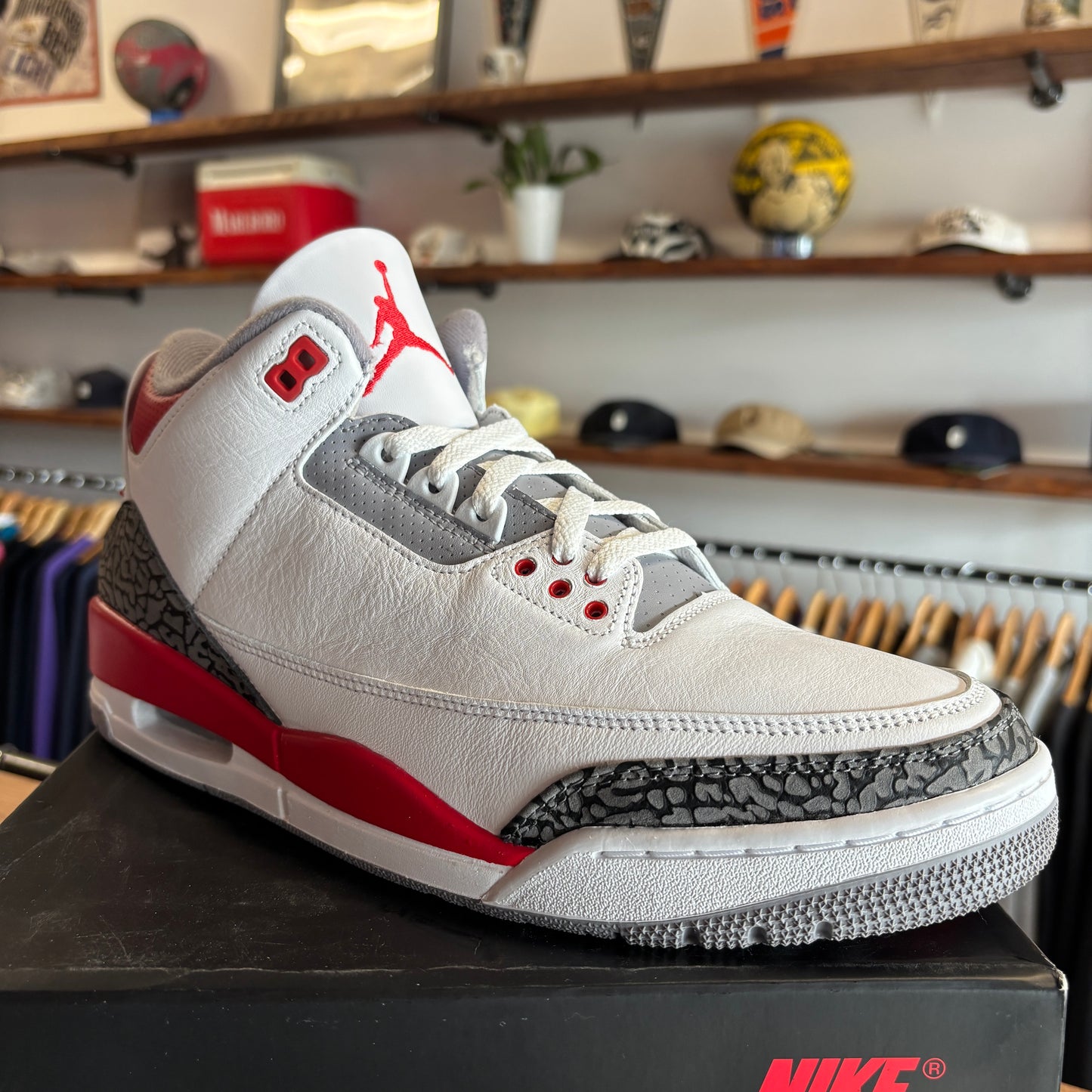 Jordan 3 'Fire Red' Size 12