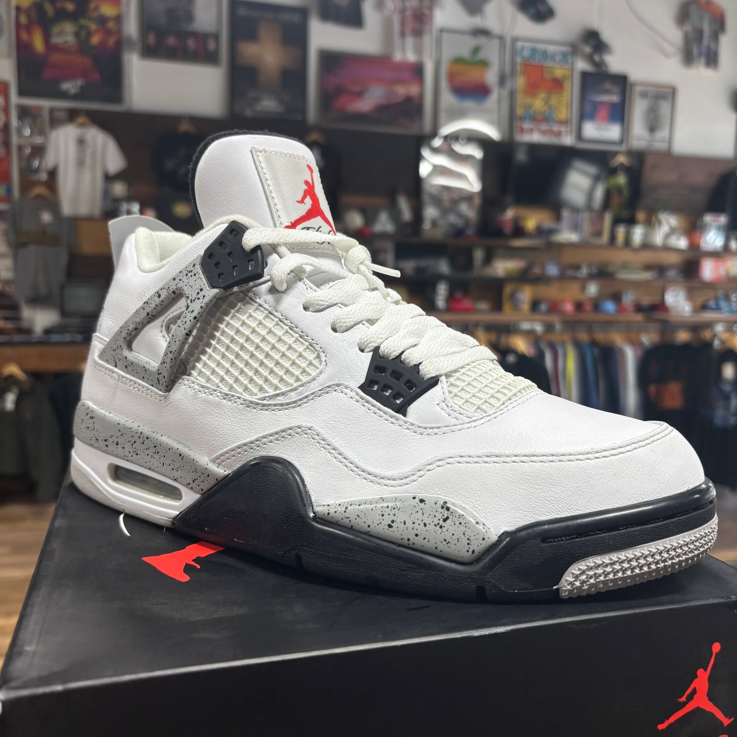 Jordan 4 'White Cement (2016)' Size 10