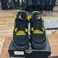 Jordan 4 'Thunder' Size 6.5Y