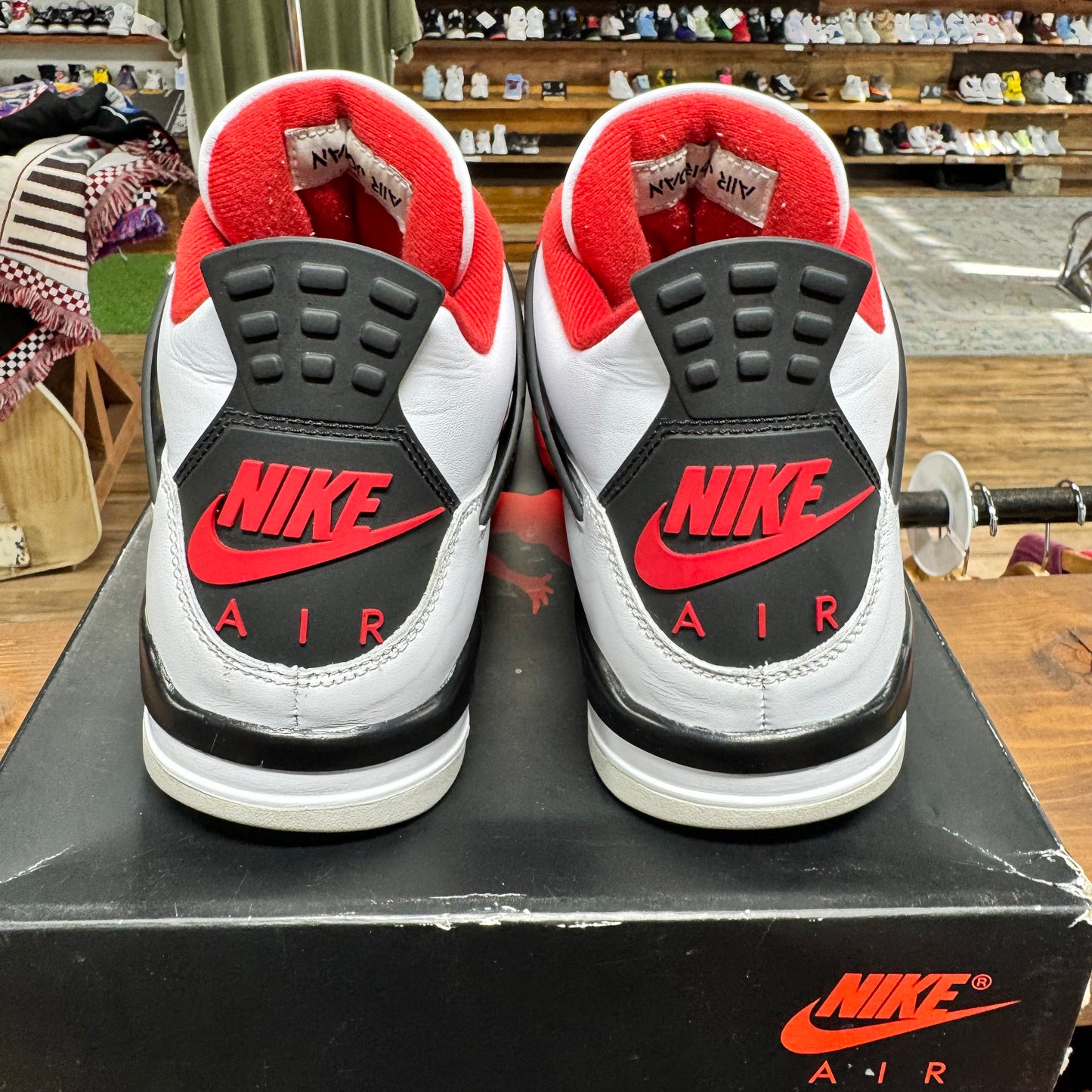 Jordan 4 'Fire Red' Size 11