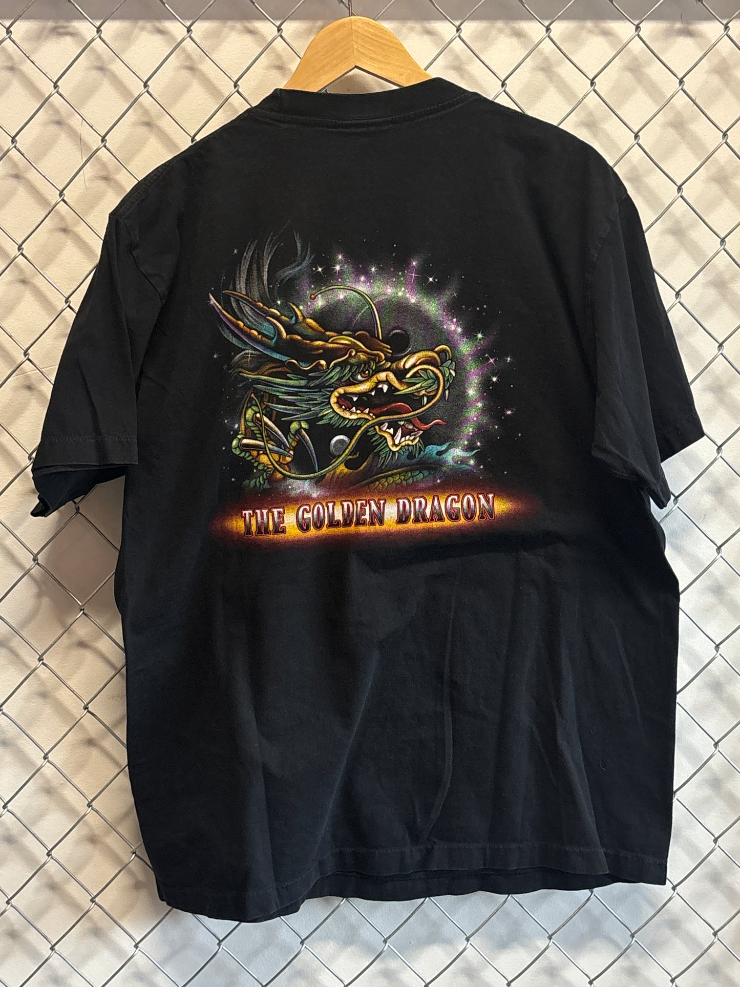 Vintage 90's Asian The Golden Dragon Big Print Graphic Tee Size Large
