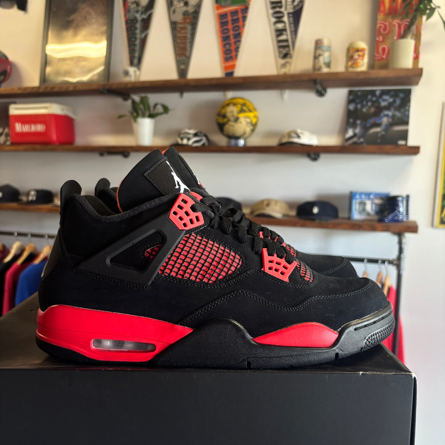 Jordan 4 'Red Thunder' Size 13