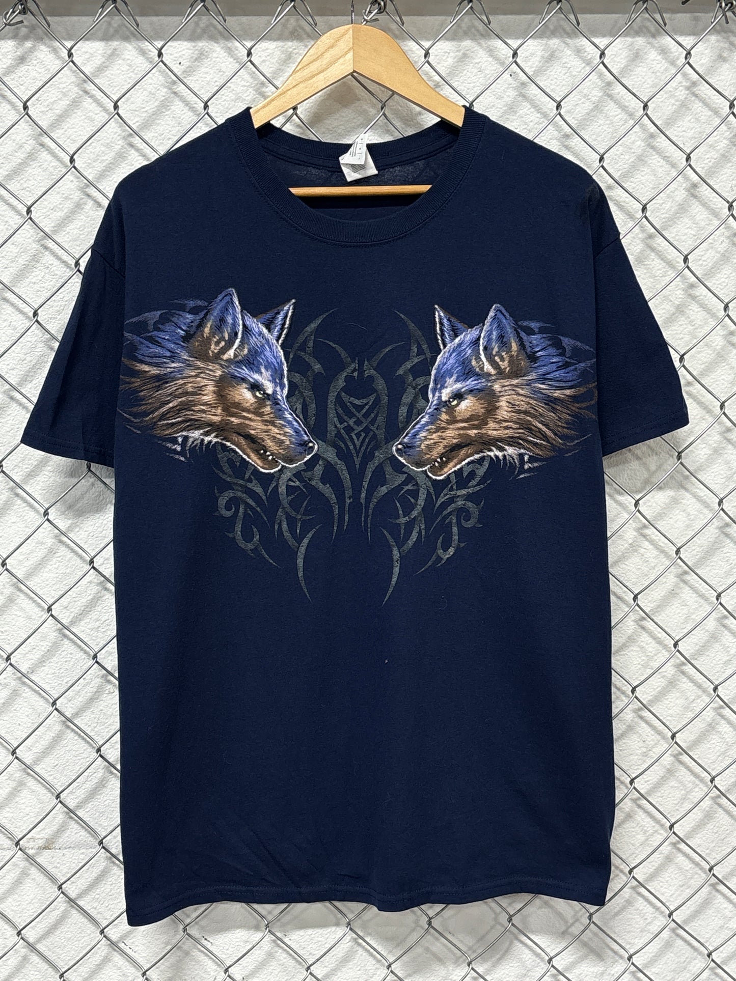 Y2K Wolves Nature Graphic Tee Size Large