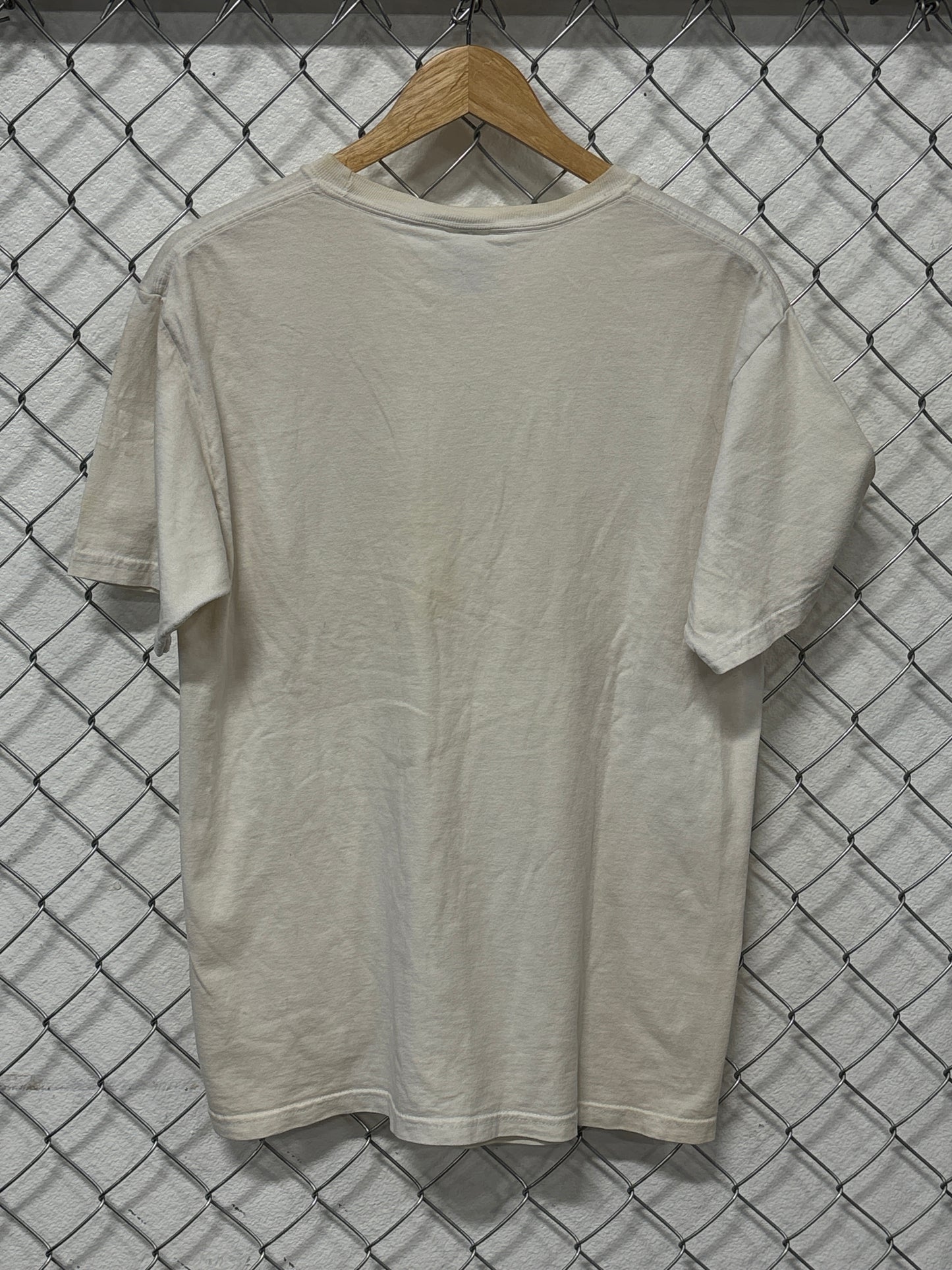Y2K Looney Tunes Bugs Bunny Cartoon Graphic Tee Size Medium